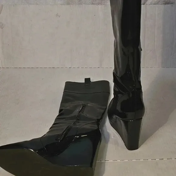 J Vincent Patent Leather Hidden‎ Wedge Black Grunge,Goth Knee High Boots SZ 9M