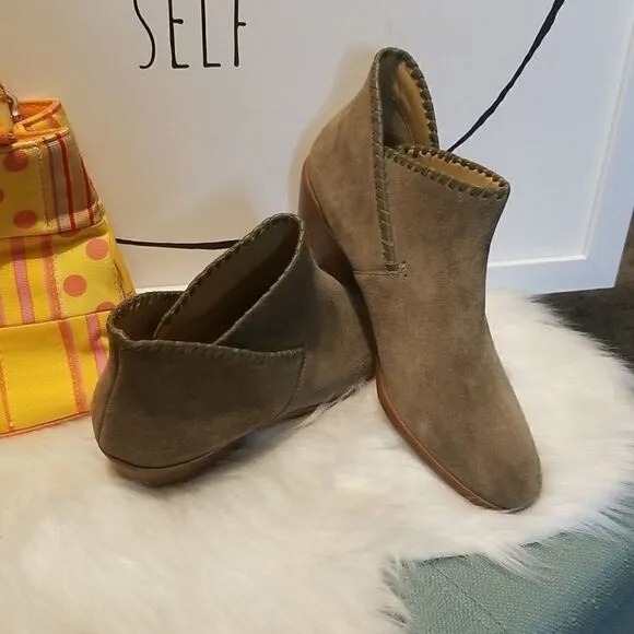 Jack Rogers Sadie Olive Green Boots 8 1/2