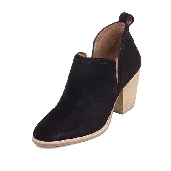 Jeffrey Campbell Rosalee Suede Bootie Size 9/ Excellent