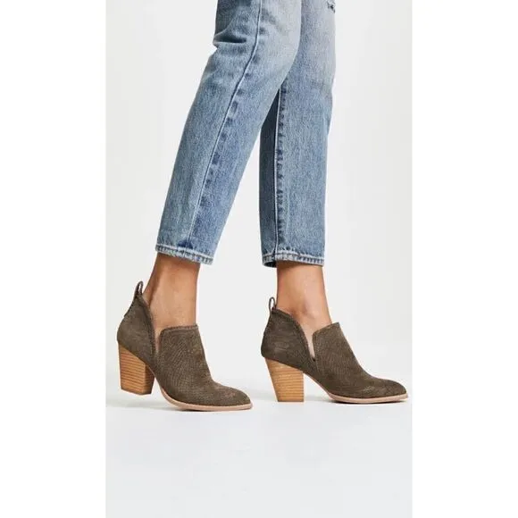 Jeffrey Campbell Rosalee Suede Bootie Size 9/ Excellent
