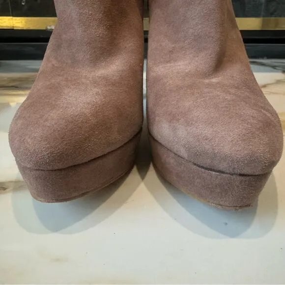 Jessica Simpson beige/taupe suede platform stiletto heeled boots