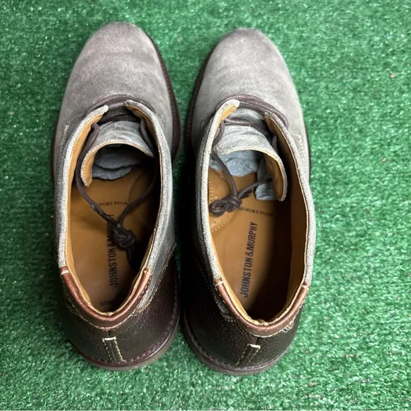 Johnston and Murphy Chukka Boots Mens Size 11.5 Suede Gray Shoes Sheepskin