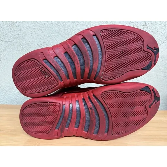 Jordan 12 Retro Gym Red (2018) - Size 10.5 ( 130690-601 )