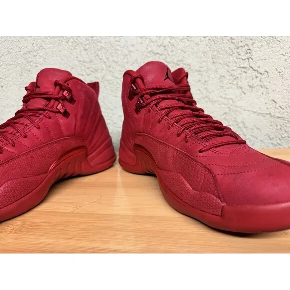 Jordan 12 Retro Gym Red (2018) - Size 10.5 ( 130690-601 )
