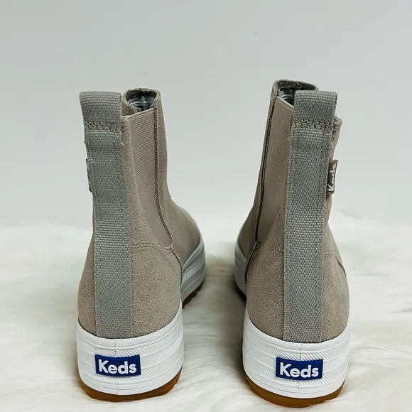 Keds The Platform Chelsea In Lug Gray Chelsea Boots Size 6 NWOB
