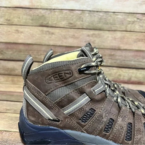 Keen Brown Leather Voyageur Mid Boots