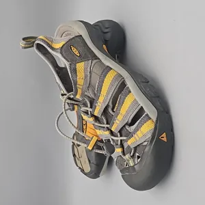 Keen Hiking Sandals Men size 9
