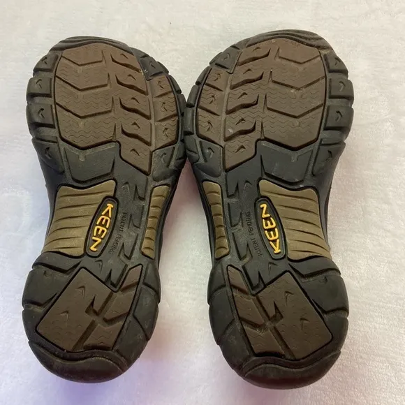 KEEN Newport Sandals - Men's Size 7 Preowned