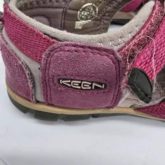Keen Shoe Youth 13 K Seacamp II Kids Hiking Strap Sandals Pink