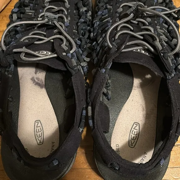 Keen Uneek 1014617 Black Grey Fishermen Hiking Sandals Cord Braided Rope M 11