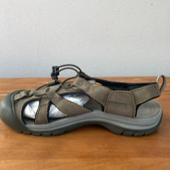 KEEN Water Hiking Sandals Size 11