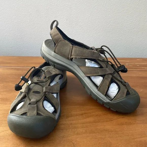KEEN Water Hiking Sandals Size 11