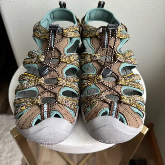 Keen Whisper Cascade Blue Turquoise Tan Brown Hiking Water Sandals New size 10