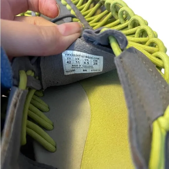 Keen Womans 11 Uneek Open Air Hiking Sneaker Elastic Cord Water Sandals Green