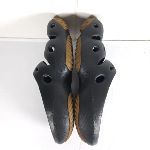 Keen Yogui Arts Graphite Gray Black Slip On Slide Sandals Men's 9 Women's 11
