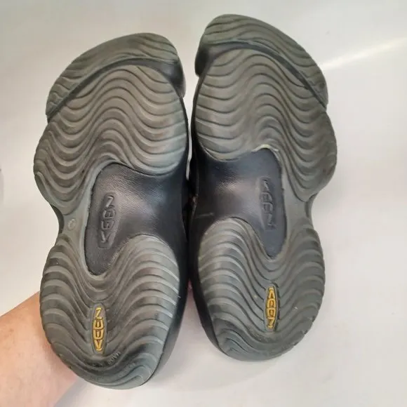 Keen Yogui Arts Sandals Slip On Rubber Comfort Shoes Mens 8 Womens 9.5