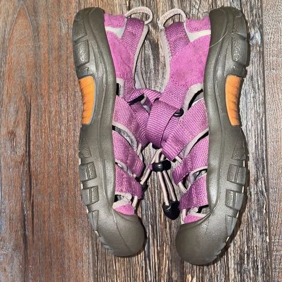 Keen Newport Lavender Sandals