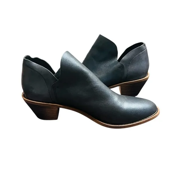 Kelsi Dagger Women's Black Leather Ankle Booties