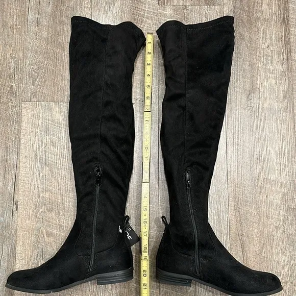 Kenneth Cole Reaction vegan suede black over the knee wide calf boots size 6