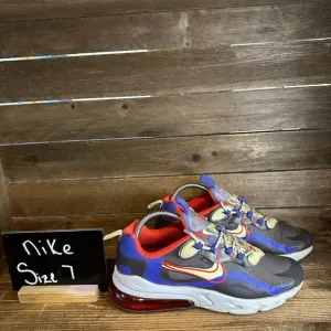 Kids Nike Air Max 270 React GS Gray Athletic Casual Sneakers Shoes Size 7 Y GUC‎