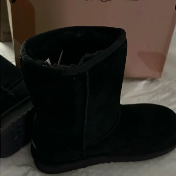 Koolaburra by UGG Black Boots