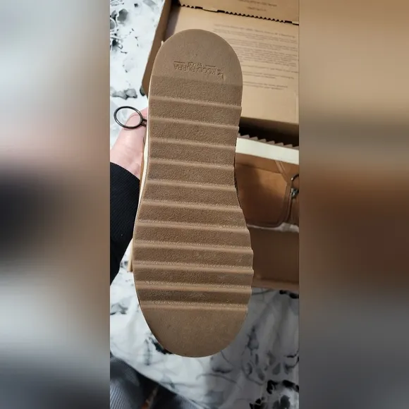 Koolaburra Tan Boots with Suede Upper and White Sole