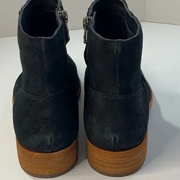 Kork-Ease Suede Giba Ruched Ankle Boots