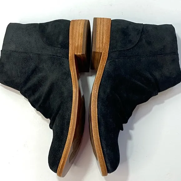 Kork-Ease Suede Giba Ruched Ankle Boots