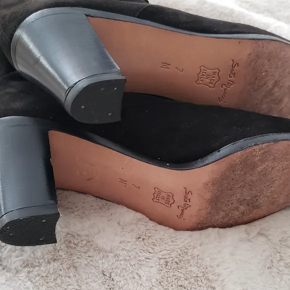 Lace up boots