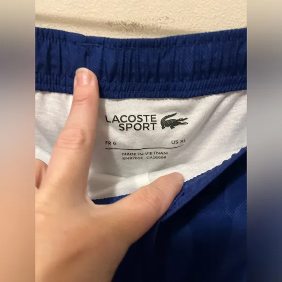 Lacoste lined zipper bottom track pants sz XL‎
