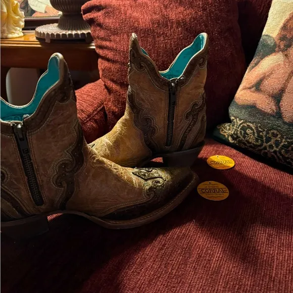 Ladies Corral Western Boots.