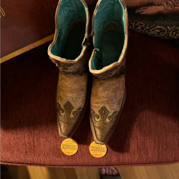 Ladies Corral Western Boots.