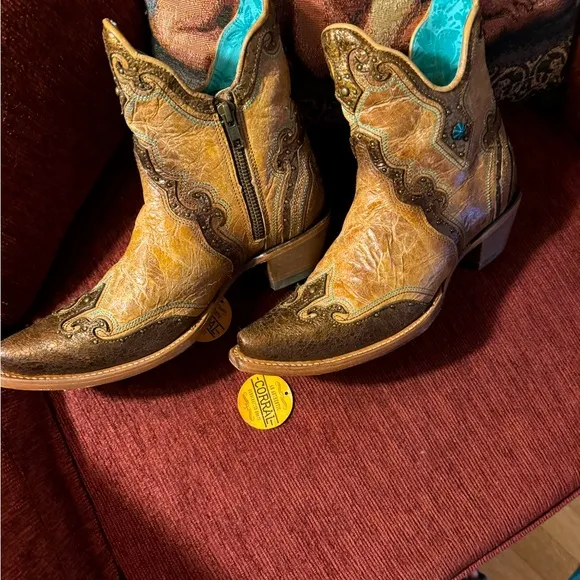 Ladies Corral Western Boots.