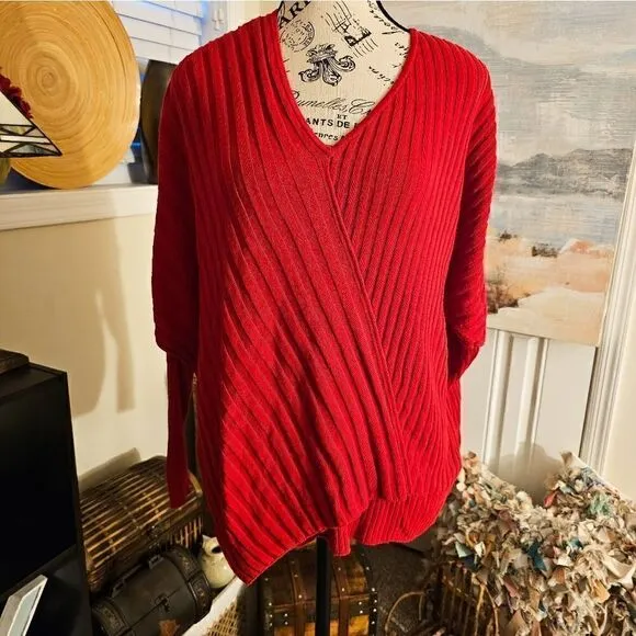 Lafayette 148 New York Ribbed Stylish Casual V- Neck Sweater.