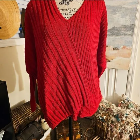 Lafayette 148 New York Ribbed Stylish Casual V- Neck Sweater.