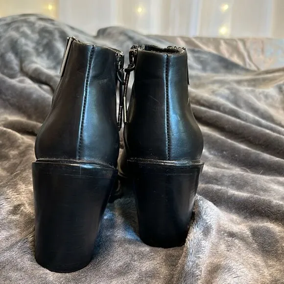 L.A.M.B. TODD leather BOOTS size 9