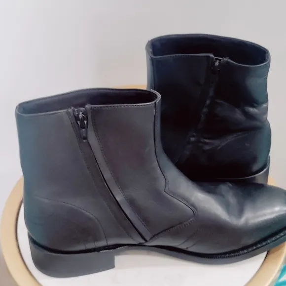 Laredo leather boots size 11D black