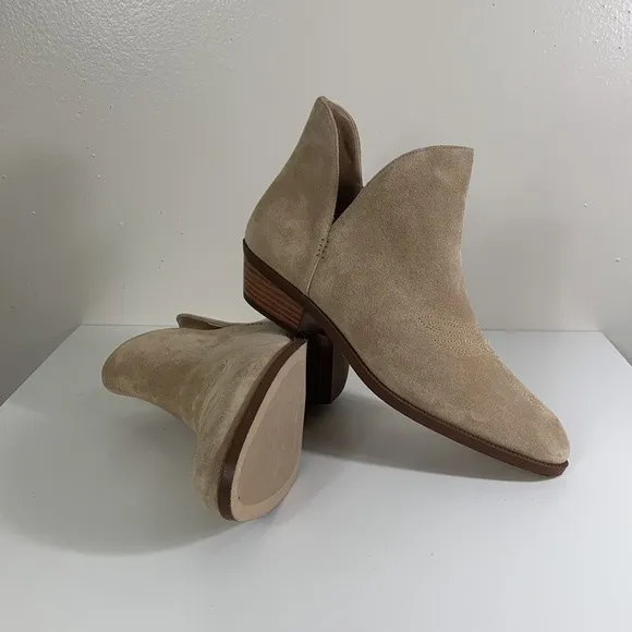 Lauren Ralph Lauren boots women’s 11 Prestyn suede tan booties