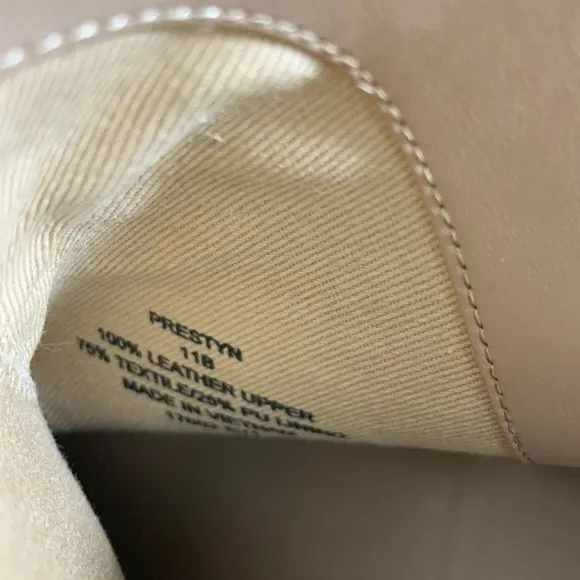 Lauren Ralph Lauren boots women’s 11 Prestyn suede tan booties