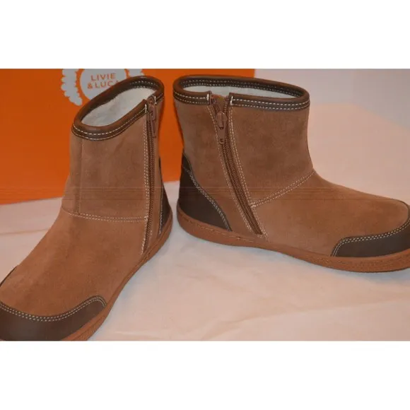 Livie and Luca Size 3 Youth Saddle Tan Suede Leather Boots Boys Girls Unisex