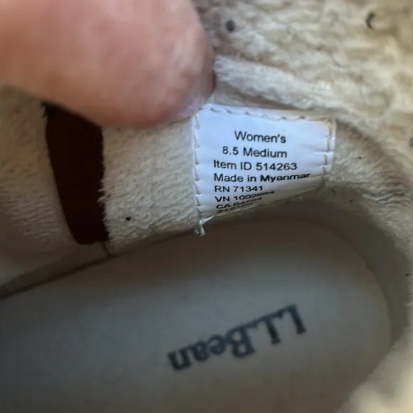L.L. Bean Beautful, leather and suede boots size 8 1/2  color is toasted coconut