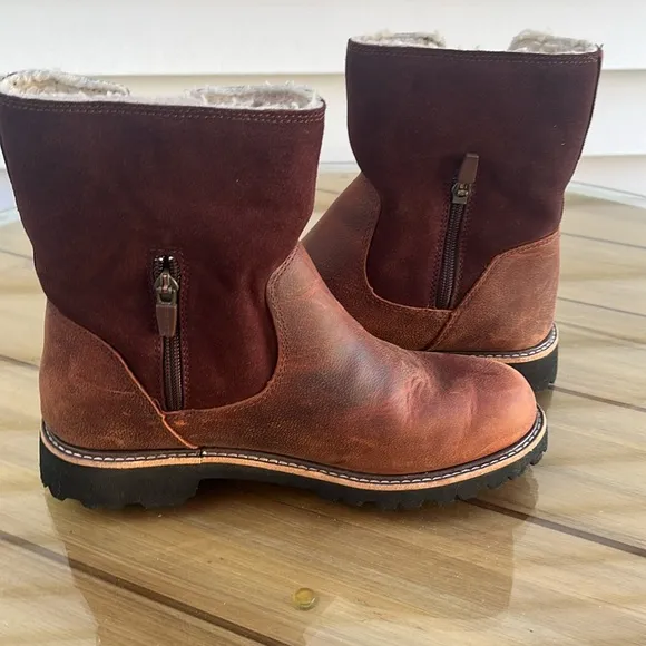 L.L. Bean Beautful, leather and suede boots size 8 1/2  color is toasted coconut