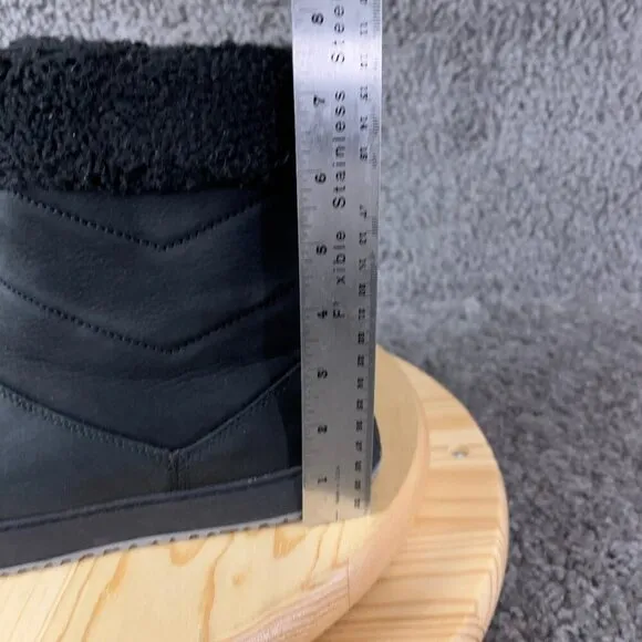 LL Bean Mountainside Leather Boots Women Size 10 Sherpa Lined Insulated 200 Gram