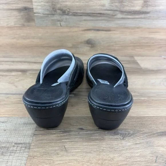 L.L. Bean Womens 274908 Wedge Heel Slip On Leather Black Slide Sandals S…
