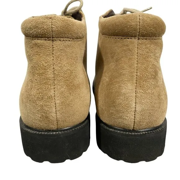 L.L.Bean tan suede leather chukka boots lace up women’s 7M lace up gorpcore