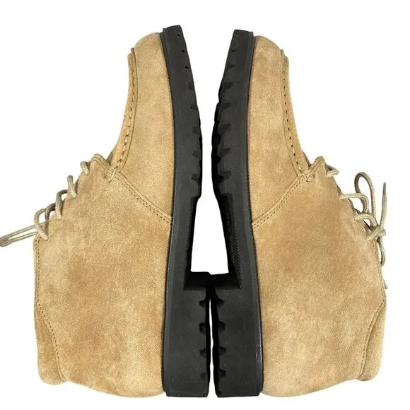 L.L.Bean tan suede leather chukka boots lace up women’s 7M lace up gorpcore