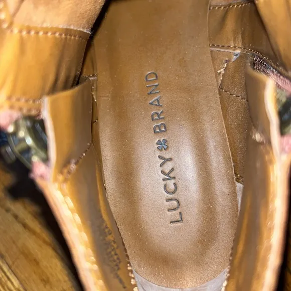 Lucky Brand Brown Leather zipper Ankle Boots Size 6