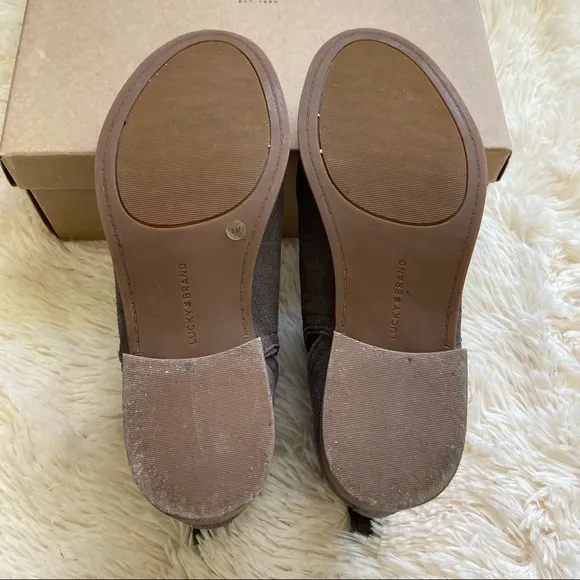 Lucky Brand Pogan Rustic Suede Ankle Booties in Coffee