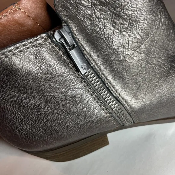 Lucky Brand silver gray leather bootie