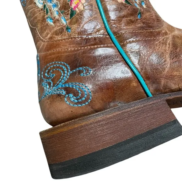 MACIE BEAN Rose Garden Western Embroidered Cowboy Boots Size 9